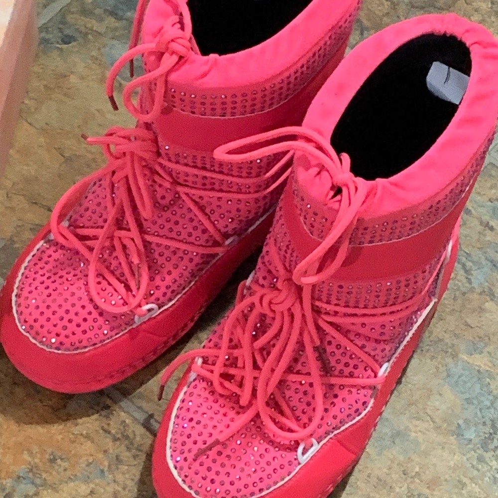 Sparkly Pink Snow Boots